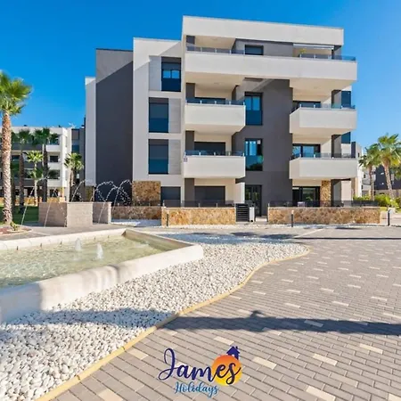 Luxury Sunrise With Com Pool D1 Апартаменты *